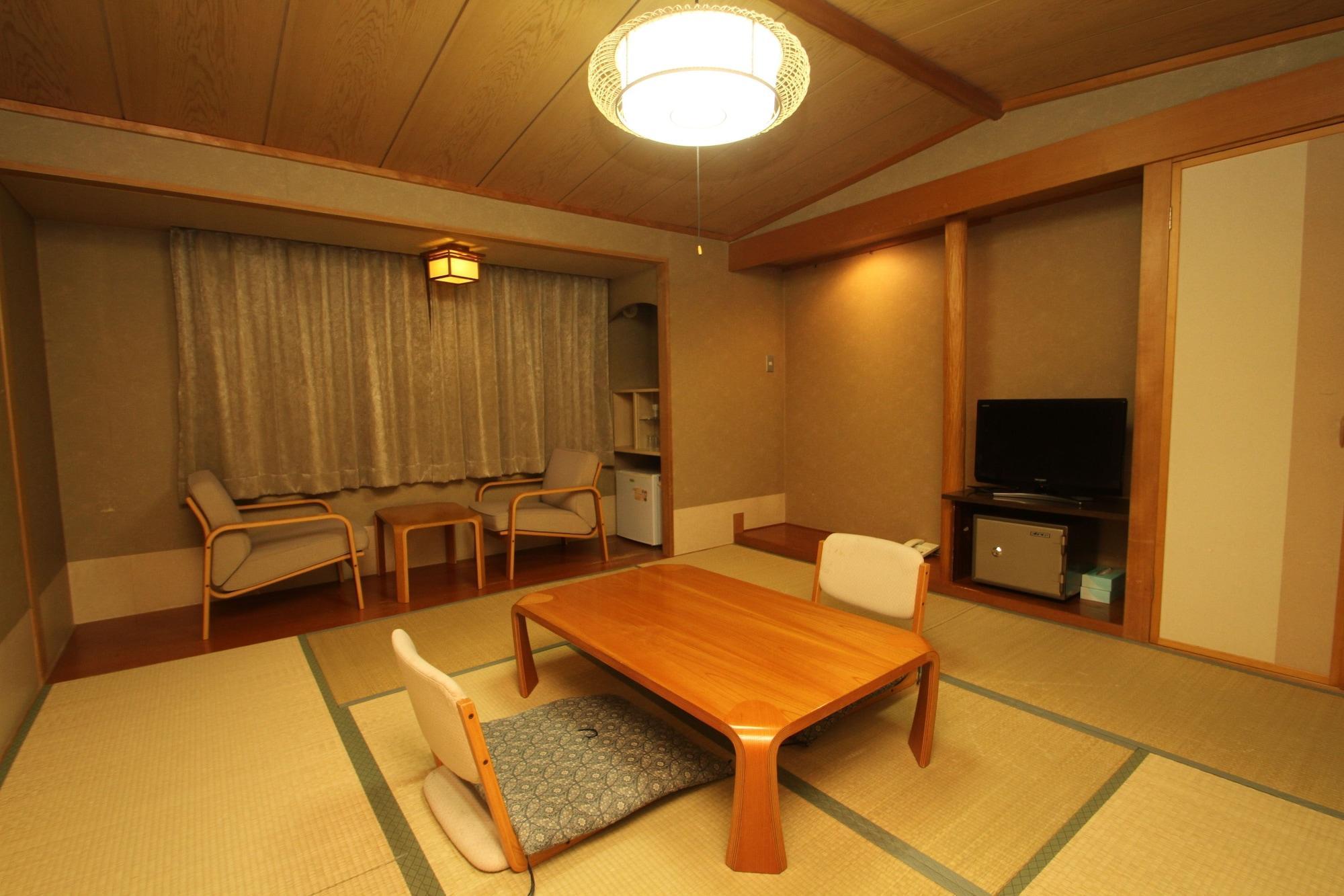 Hotel Gozensui Кусіро Екстер'єр фото