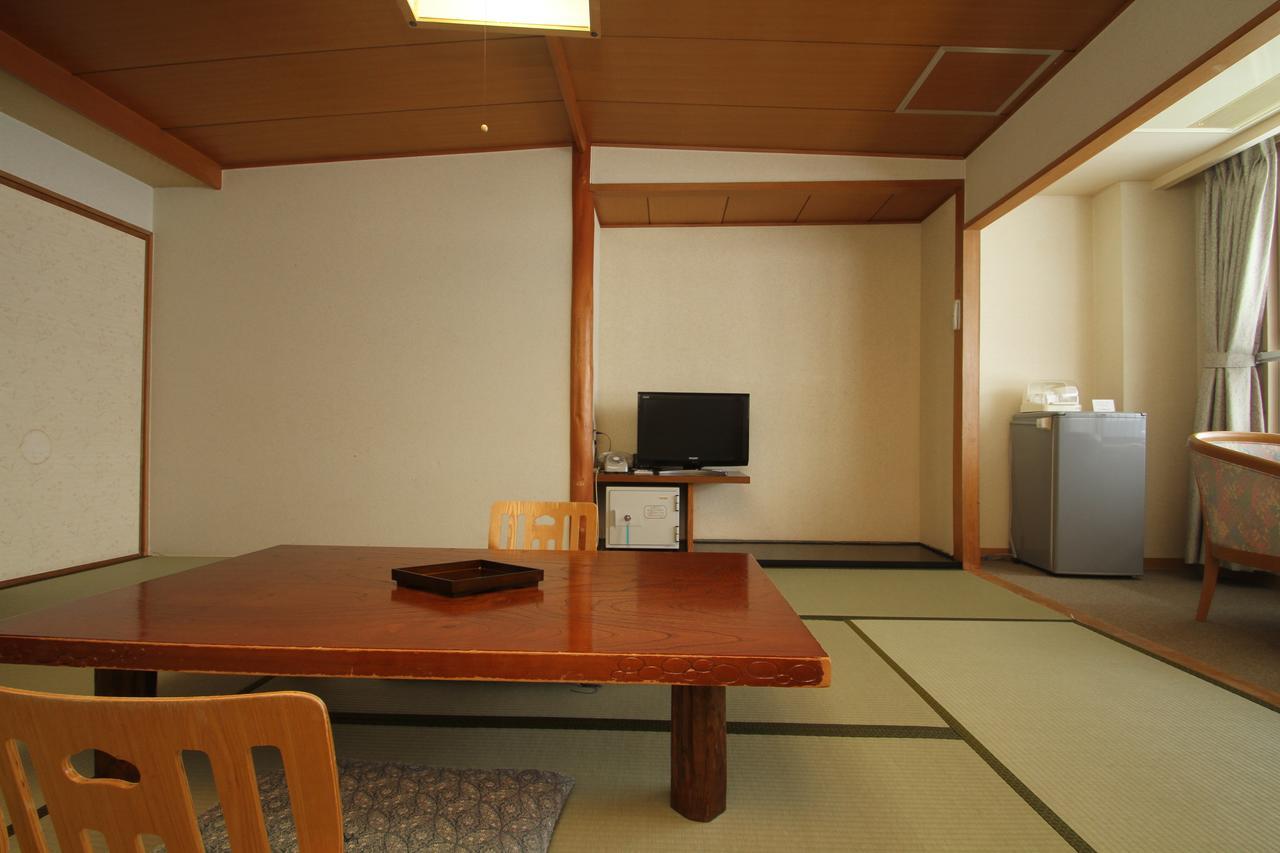 Hotel Gozensui Кусіро Екстер'єр фото